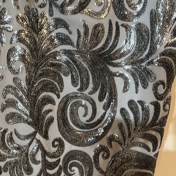 Gray with sequins. - Picture 3 of 3